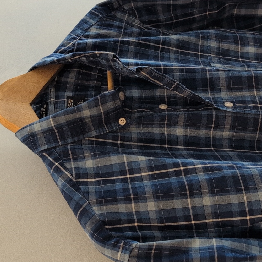J. Crew Men's Large Slim Untucked Flex Washed Long Sleeve Shirt Style #BI051 - Picture 5 of 15